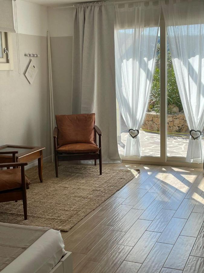 La Pecora Nera B&B Budoni Buitenkant foto
